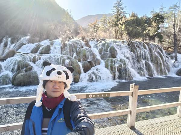 เที่ยวจีน เสฉวน เฉิงตู หุบเขาจิ่วไจ้โกว (Jiuzhaigou Valley)