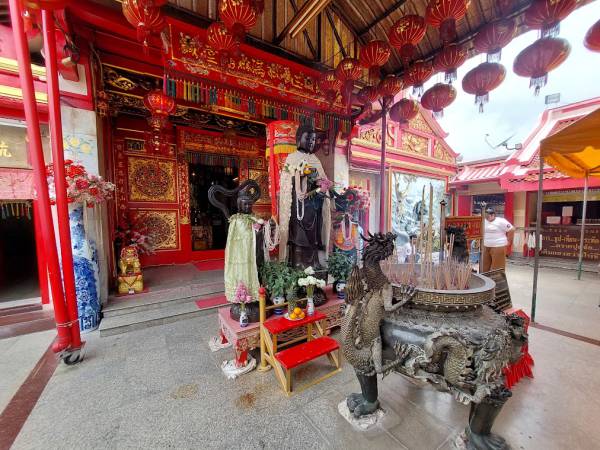 เที่ยวภูเก็ต เมือง ศาลเจ้าจุ้ยตุ่ย (Jui Tui Shrine)