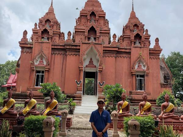 เที่ยวบุรีรัมย์ เฉลิมพระเกียรติ วัดเขาพระอังคาร (Wat Khao Angkhan)