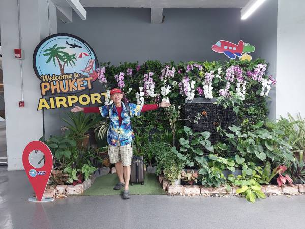 เที่ยวภูเก็ต ถลาง ท่าอากาศยานนานาชาติ ภูเก็ต (Phuket International Airport)
