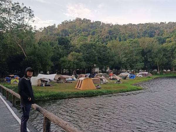   รวมสถานที่ ลานกางเต็นท์แคมป์ปิ้ง (tent camping area)