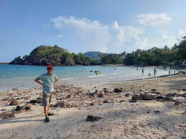 เที่ยวประจวบคีรีขันธ์ บางสะพาน หาดบ่อทองหลาง (beach Bo Thong Lang)