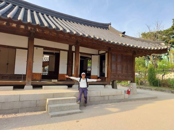 เที่ยวเกาหลีใต้ โซล จุง ภูเขานัมซาน หมู่บ้านนัมซานกัลฮันอก (Namsangol Hanok Village)