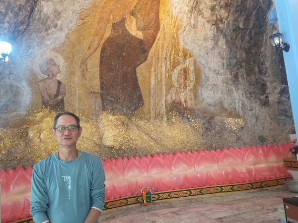 เที่ยวนครนายก เมือง โรงเรียนนายร้อยพระจุลจอมเกล้า วัดเขาชะโงก (Wat Khao Cha Ngok)