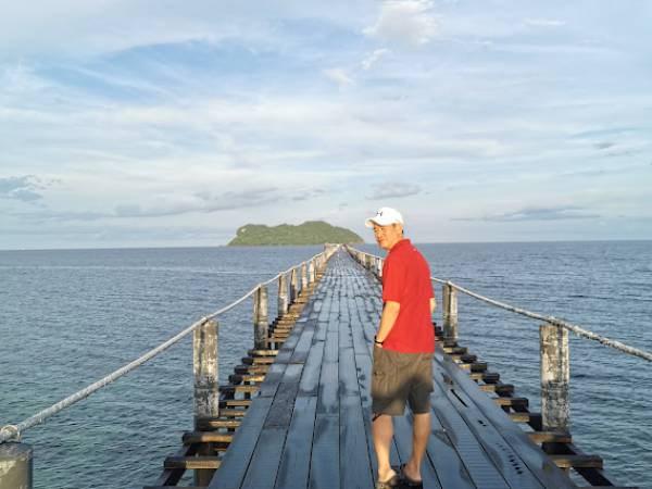 เที่ยวชุมพร ปะทิว สะพานไม้บ้านหินกบ ท่าเรือลมพระยา 