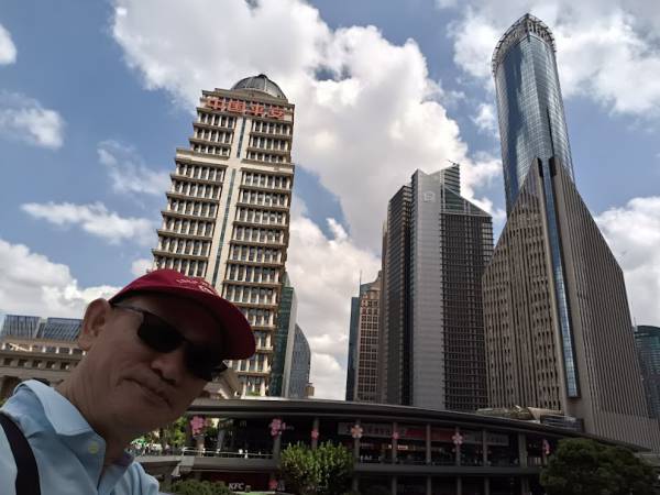 เที่ยวจีน เซี่ยงไฮ้ ลู่เจียจุ่ย อาคารทางการเงิน Ping An 