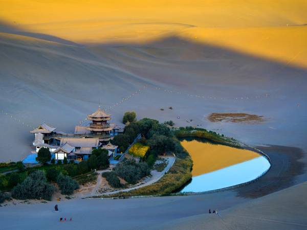 UGG China 2014 ตุนหวง อุทยานธรณีโลก (Dunhuang UNESCO GLOBAL GEOPARK)
