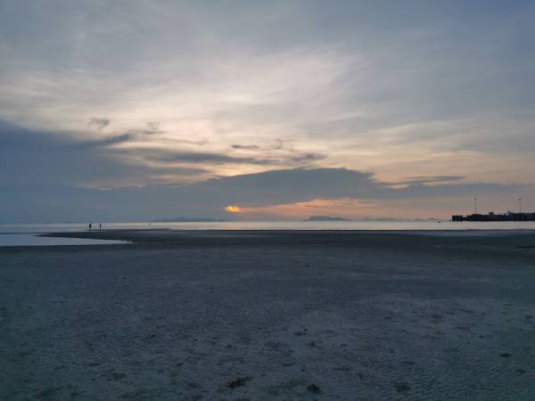 เที่ยวสุราษฎร์ธานี เกาะสมุย หาดหน้าทอน